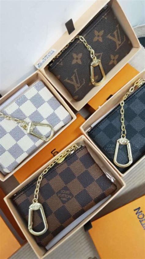 louis vuitton card case keychain|Louis Vuitton key holder case.